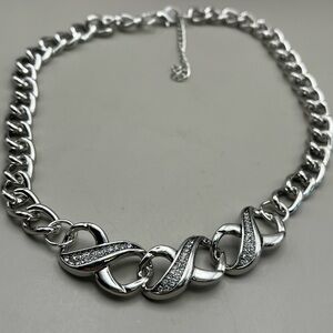 Elegant Silver Necklace with Crystal Accents
